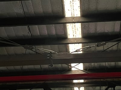 Thanh ray 5T treo trần kết hợp ống hút chân không Anver - ảnh 6