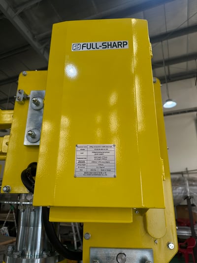 Tay nâng trợ lực khí nén nâng phôi vào máy phay tiện CNC - ảnh 3