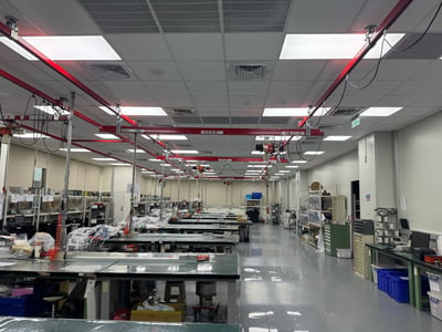 200 kg Overhead Rail System with KITO Electric Hoists for an R&D Office - photo 4