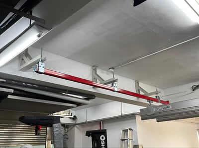 Thanh ray 5T treo cầu trục khí nén, tool kẹp và mặt hút thùng giấy - ảnh 6