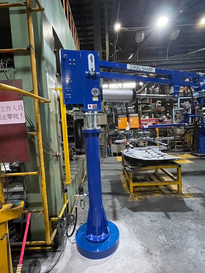 Tay nâng trợ lực hút nắp capo ô tô đưa vào máy CNC - ảnh 8