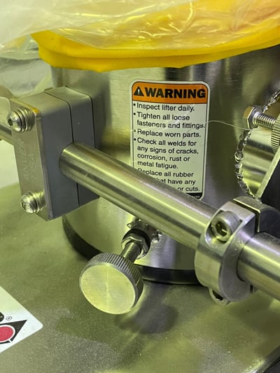 Cầu trục xoay treo tường ray 5T treo ống hút chân không Anver - ảnh 4