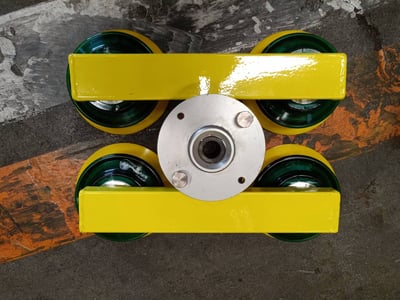 Cầu trục xoay khí nén di động, tool thay nhanh móc can và hút thùng - ảnh 2