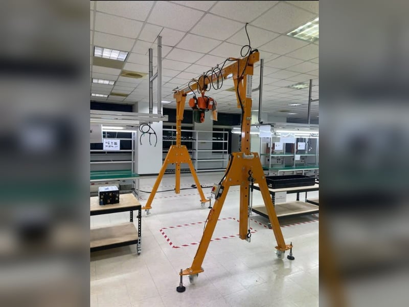 Cổng trục di động có thể nâng hạ chiều cao