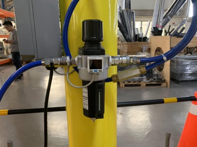 Pneumatic Jib Crane with Copper Coil Clamp for Motor Winding Workshops - ảnh 14