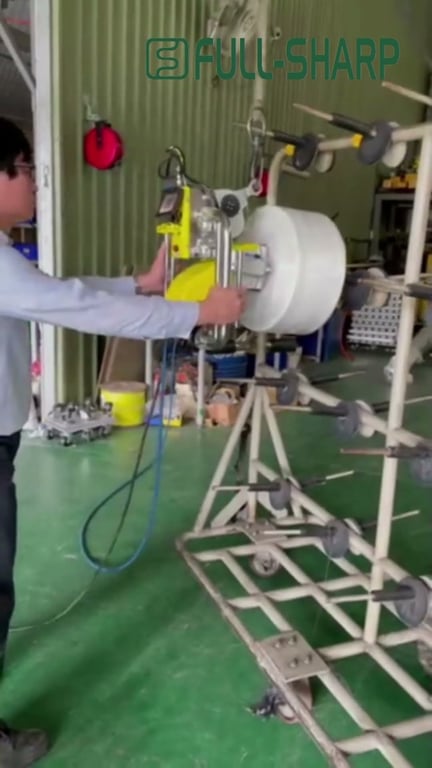 Thiết bị nâng cuộn vật liệu lắp tại Hải Phòng