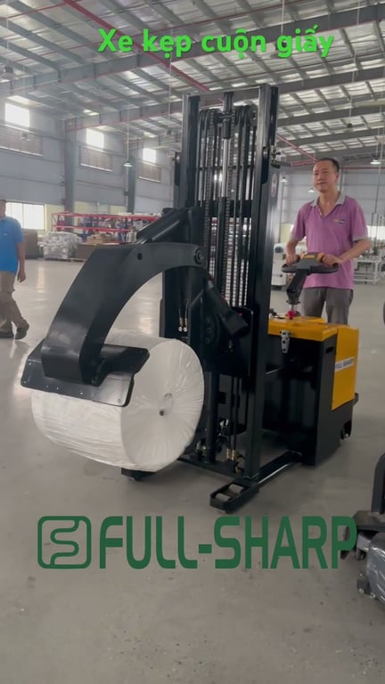 Xe điện kẹp cuộn giấy tải trọng 500kg