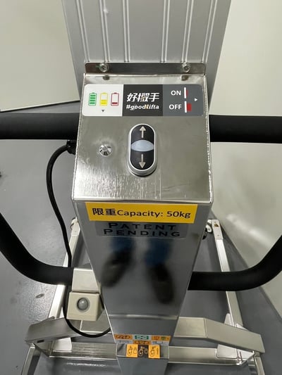 Xe nâng điện Goodlifta nâng cuộn màng trong phòng sạch - ảnh 2