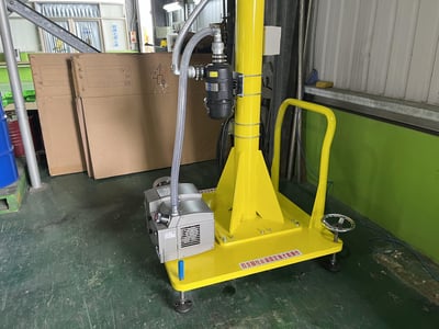 Cầu trục xoay ray nhôm đế di động hút chân không thùng giấy - ảnh 2