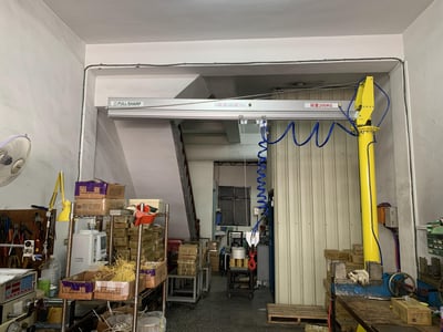 Cầu trục xoay khí nén 200 kg lắp đặt tại Hải Phòng - ảnh 1
