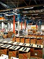 Xếp thùng carton, tay cầm kéo dài 3
