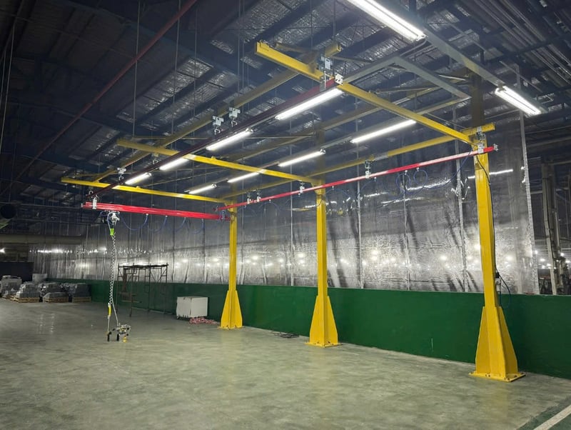 Bộ khung một cột gác ray 5T 200 kg cho nhà máy ắc quy