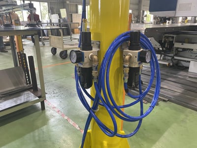Pneumatic Jib Crane with Vacuum Lifting Pad for Sheet Materials - ảnh 3