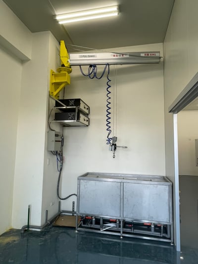 Cầu trục xoay khí nén treo tường, tay cầm cảm ứng lực - ảnh 9