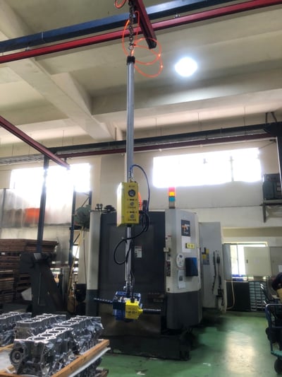 Articulating Jib Crane with Horizontal Air Hoist and Pneumatic Cylinder - ảnh 9