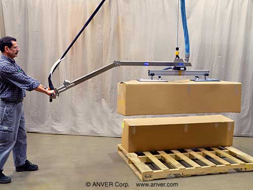 Hệ thống ANVER VB tích hợp pa lăng nâng thùng carton lớn, cồng kềnh