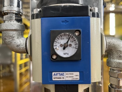 Cầu trục xoay khí nén cột inox và tool kẹp bao đường - ảnh 8