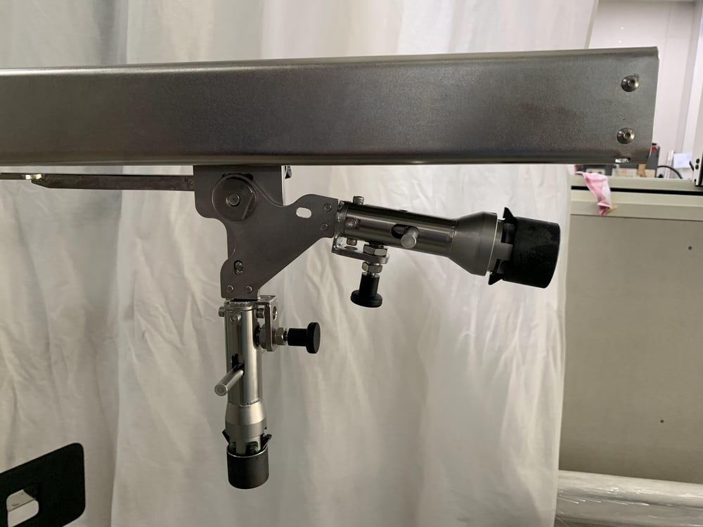 智慧型不鏽鋼電動堆高機搭配旋轉臂