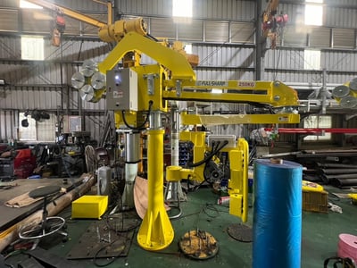 Tay nâng trợ lực khí nén nâng và lật cuộn - ảnh 2