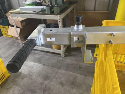 Suspended Pneumatic Jib Crane on 5T Rail with 200 kg Plastic Tray Gripper - ảnh 9
