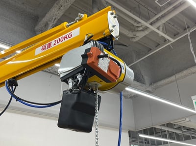 Cầu trục xoay 500 kg đế di động kèm tool kẹp thùng giấy - ảnh 4
