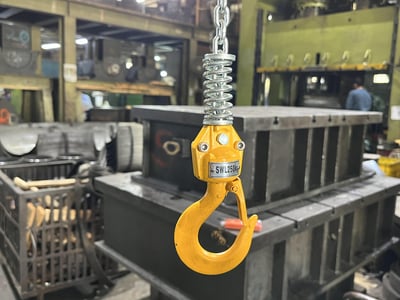 5T Rail Jib Crane with Black Bear 250 kg Electric Hoist - ảnh 16