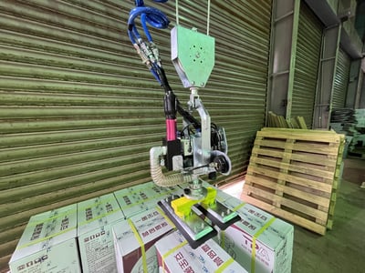 Pneumatic Jib Crane with Vacuum Lifting Pad for Carton Boxes - ảnh 5