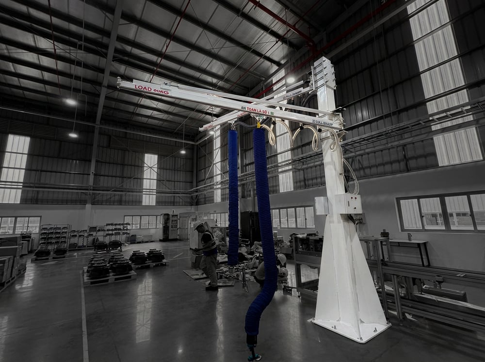 真空搬運紙箱與工業用電風扇包裝