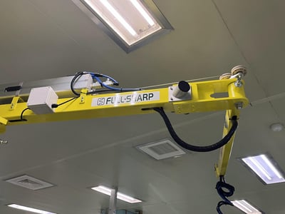 Cầu trục xoay khớp nối kèm tool nâng và lật cuộn nguyên liệu - ảnh 5