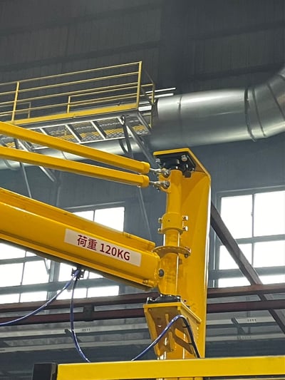 Cầu trục xoay treo pa lăng khí nén, tool kẹp vành xe và mâm xe - ảnh 1