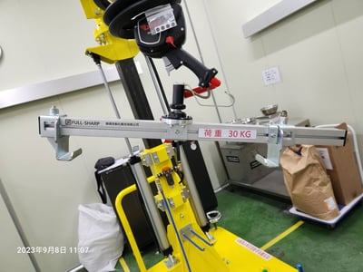 Đế di động và cột nâng hạ Lifts All, tool khay nhựa và hút thùng - ảnh 10
