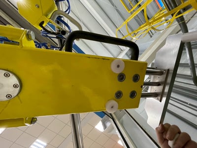 Cầu trục xoay khí nén với tool kẹp khối kim loại tròn - ảnh 7
