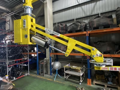 Ceiling-Mounted Manipulator for Lifting Motorcycle Frames - ảnh 3