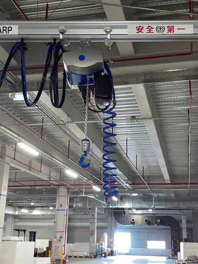 Cầu trục xoay cánh tay ray nhôm treo pa lăng ABUS, tool riêng - ảnh 5