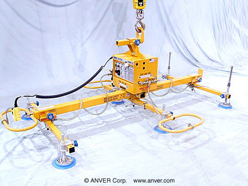 ANVER E60M6-86-3/44XP-AB-SP: nâng hạ nắp chụp sợi thủy tinh 10 ft x 6 ft (3.0 m x 1.8 m), nặng đến 600 lb (272 kg)