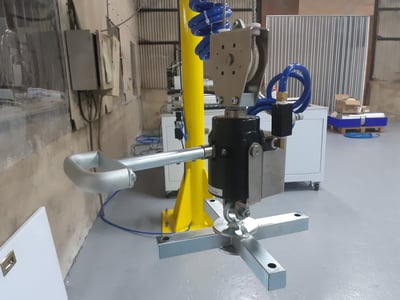 Cầu trục xoay khí nén tay cầm cảm ứng lực cho ván SUP - ảnh 7