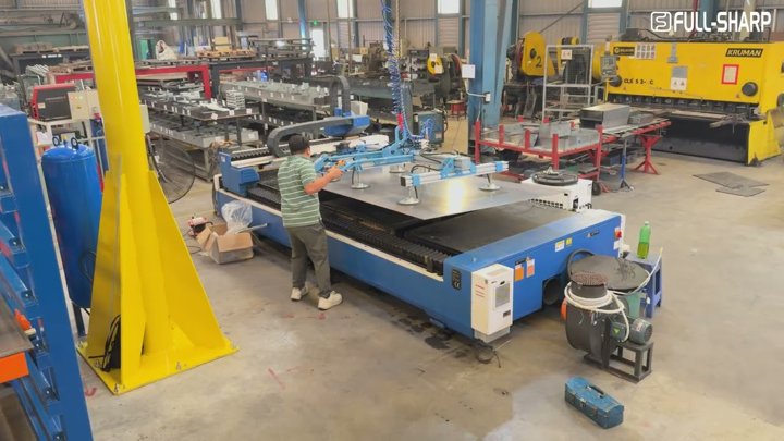 Thiết Bị Nâng Hạ Chân Không 400kg | 1 Người Đưa Tấm Thép Từ Kệ Sang Máy Cắt
