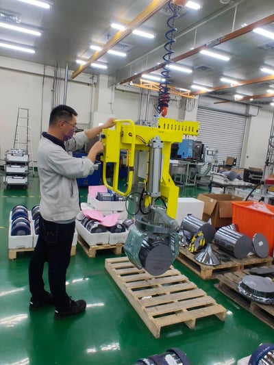 Thanh ray 500 kg treo trần treo tool kẹp - ảnh 12