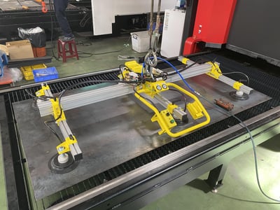 Pneumatic Vacuum Lifting Pad for Steel Sheets on Laser Cutting Machines - ảnh 1