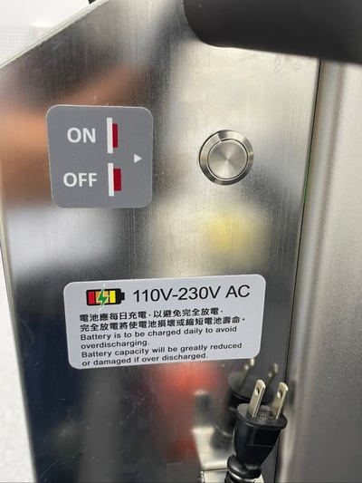 Xe nâng điện đẩy tay Goodlifta có móc treo khuôn bên dưới - ảnh 10