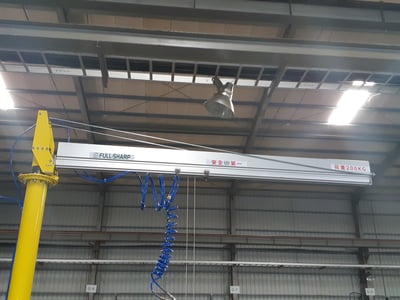 Pneumatic Jib Crane with Clamping System for Lifting Steel Pipes - ảnh 5