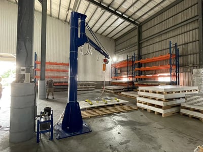 Cầu trục xoay 500kg treo pa lăng điện và mặt hút chân không Becker - ảnh 16