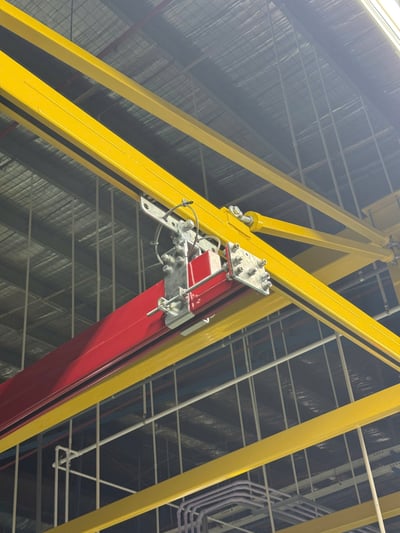 Bộ khung hai cột ray 200 kg treo air balancer và tool kẹp ắc quy - ảnh 5