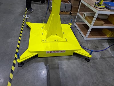 Cầu trục xoay khí nén đế di động với mặt hút khối silic chuyên dụng - ảnh 3