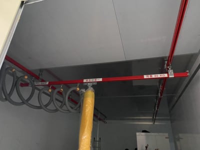 Ceiling-Mounted 5T Rail with ANVER Vacuum Lifter for Bag Handling - ảnh 9