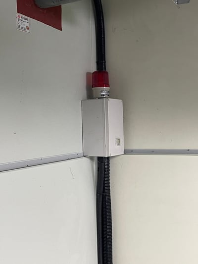 Tuyến thanh ray nhôm treo trần với máy hút thùng giấy Lifts All - ảnh 3