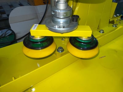 Cầu trục xoay khớp nối air balancer nằm ngang, mặt hút Becker - ảnh 3