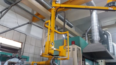 Tay nâng trợ lực khí nén trượt trên dầm H trong nhà máy - ảnh 12