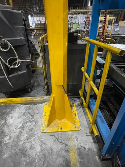 Cầu trục xoay treo pa lăng khí nén, tool kẹp vành xe và mâm xe - ảnh 2