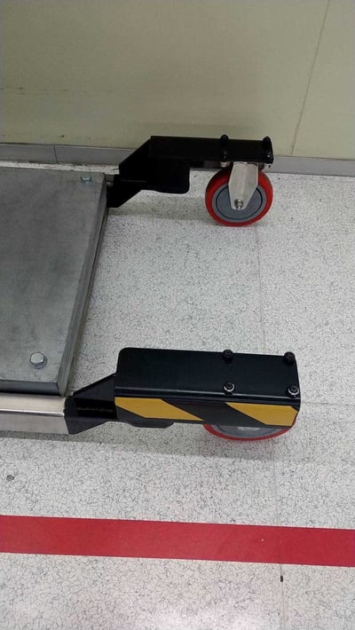 Xe nâng điện inox móc khay nhựa phòng sạch GoodLifta - ảnh 7